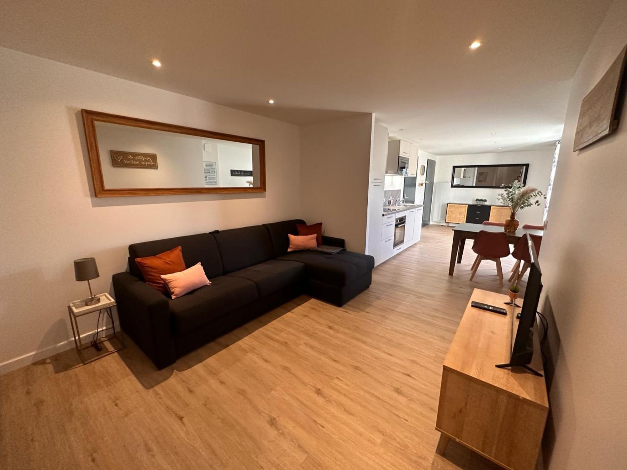 Appartement Rose, Aeroport St Exupery, Groupama Stadium, Eurexpo, Ldlc Arena Pusignan Exterior foto